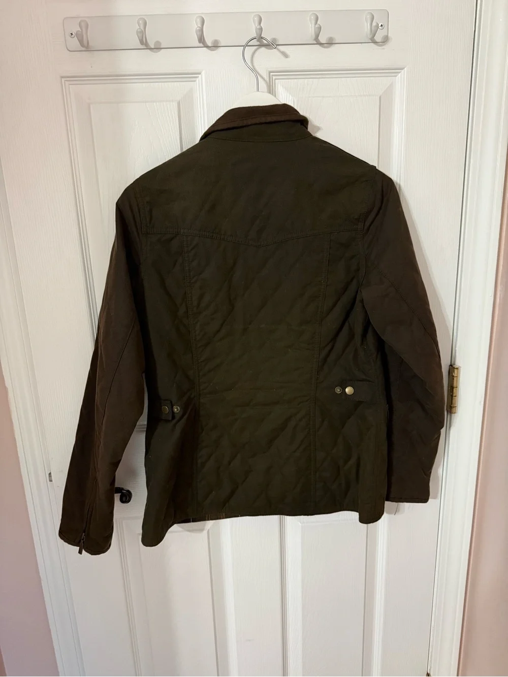 Barbour Quilted Utility Jacket - Picture 3 of 3